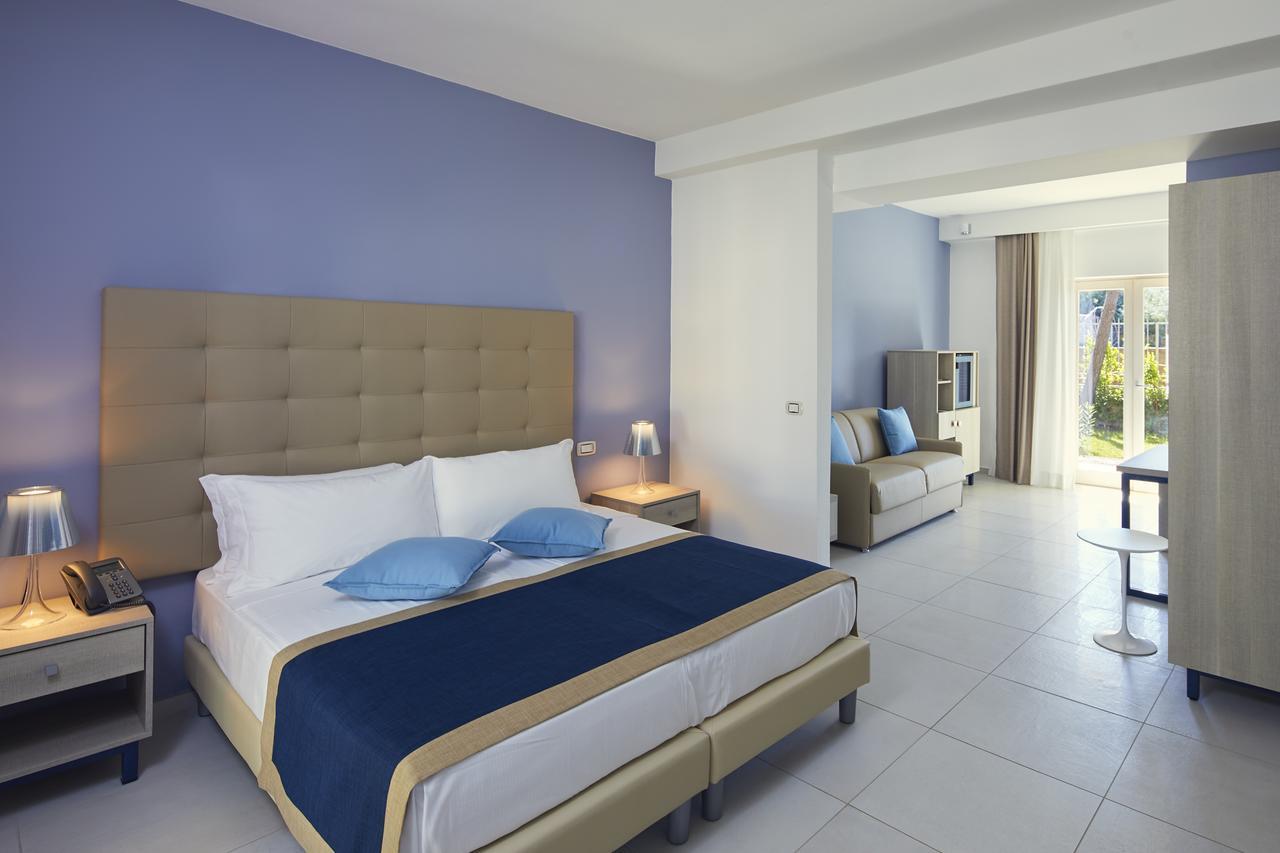 Hotel Tui Blue Tropea Santa Domenica  Esterno foto