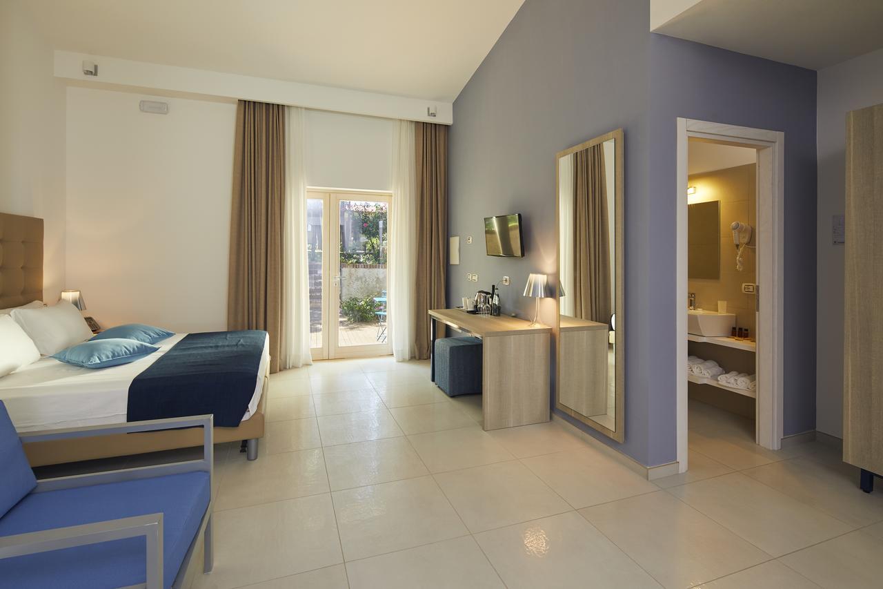 Hotel Tui Blue Tropea Santa Domenica  Esterno foto